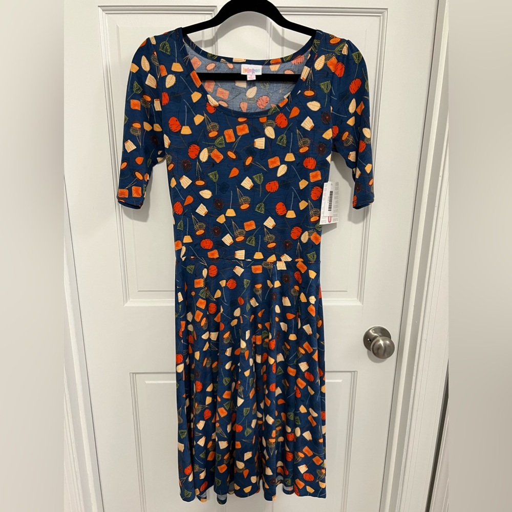 LuLaRoe Nicole Dress, Size S